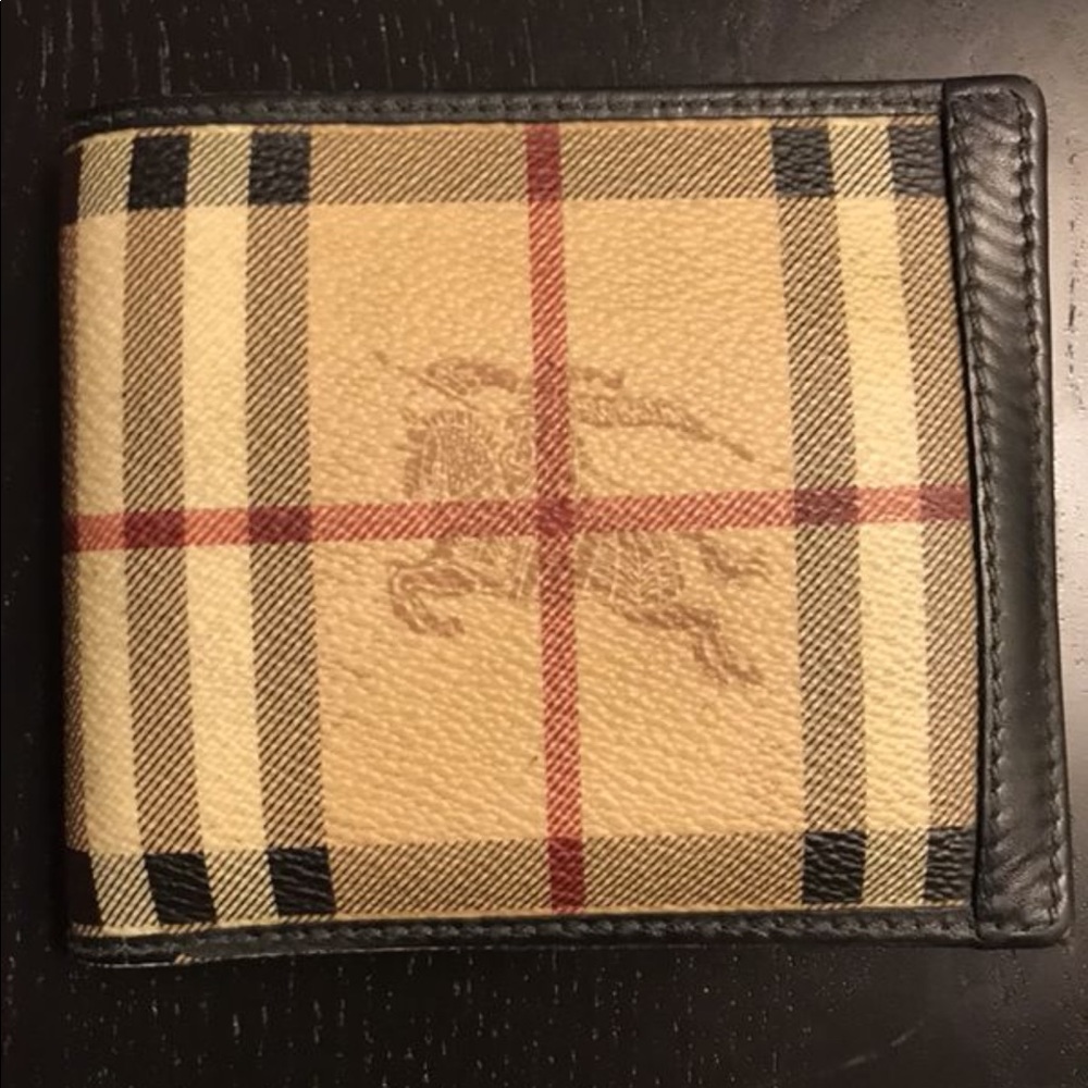 Burberry wallet